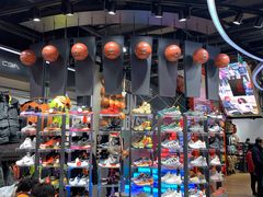 -李宁(大宁国际旗舰店)