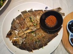 -肥肥虾庄·金牌油焖大虾(沙湖店)