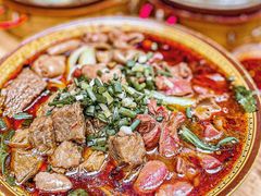 -胥佳烧鸡公牛肉面馆