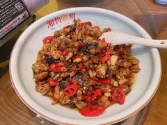 紫苏爆牛蛙-湘约爨厨(太白立交店)