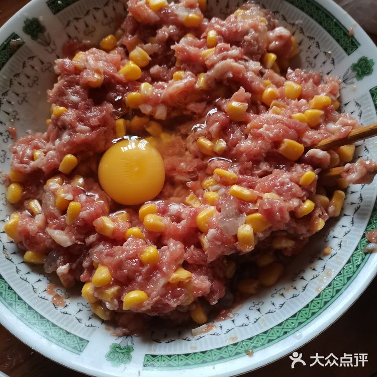 在家包饺子吃