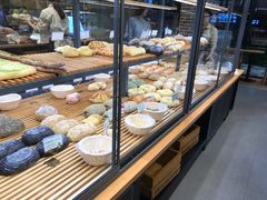 -焙丽拾光(麦凯乐直营店)