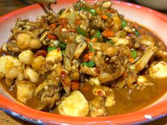 红烧牛蛙-老三样·美食研究中心(世贸路店)