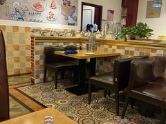 大堂-巴依兄弟西域美食(机场店)
