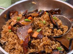 牛肝菌炒饭-老滇山寨•云南特色菜•地方菜•民族风情歌舞表演(金碧店)