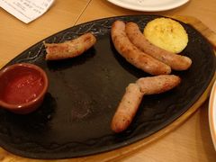 -萨莉亚意式餐厅(西青道欧亚达店)