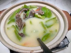 茨实猪肚煲水东芥-陶陶居酒家(新天地店)