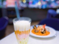 -港丽餐厅
