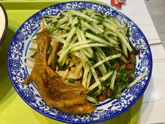 -丽丽三鲜螺蛳粉(田林路店)