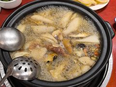 -菌之家·专业纯野生菌火锅·特色炒菌