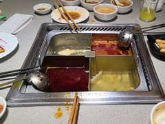 -海底捞火锅(新松江路店)