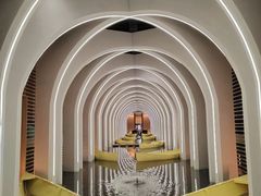 -涨巢·潮玩水疗局