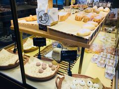 -啊噗吐呦现场烘焙(麦凯乐店)