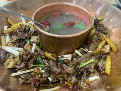 -牛喵喵铜锅牛肉馆