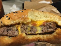 -麦当劳(中山公园龙之梦店)