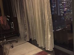 -广州天河希尔顿酒店