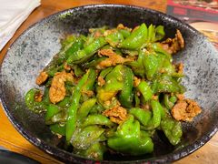 小炒黑猪肉-湘里乡亲甲王二老店