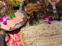 -巴卤社老火锅(财富店)