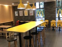 用餐区-麦当劳(石坝服务区店)