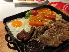 -豪享来中西餐厅(延安东路店)