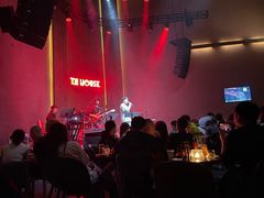 -TZ House音乐现场(来福士中心店)