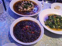 -巴特餐饮6加1音乐餐吧·新疆菜