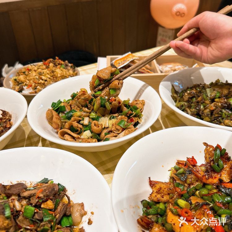 炒菜还得是猪油炒，香迷糊了……