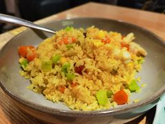 大叻经典菠萝海鲜炒饭-米纸越南小馆(金鹰世界店)