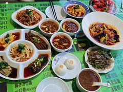 -令氏家外家周秦食府(高新店)
