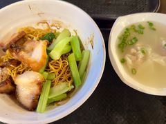 云吞面干拌-马来西亚美食街