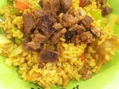 咖喱牛肉炒饭-中央民族大学-食堂