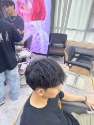 -藤野造型烫发染发