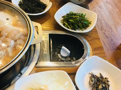 海鲜锅-蚂蚁家辣炒章鱼(海云台店)