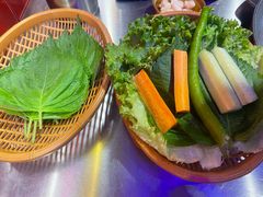 -釜山火炉·海鲜烤肉(紫藤路店)