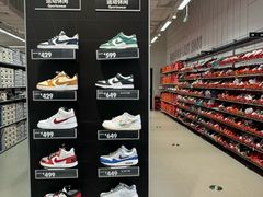 -百联奥特莱斯广场(长沙店)