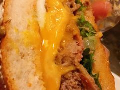 -HIGH FIVE哈福手工汉堡(桂林路店)