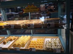 面包甜点陈列柜-桃源村(老门东店)