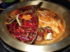 -王婆乔鲜鱼自助火锅(蜀汉路店)