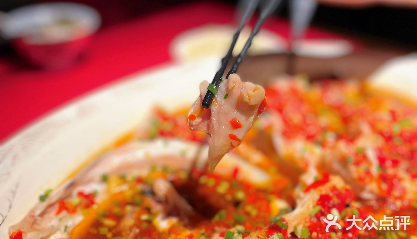 魔都剁椒鱼头天花板🐟还得是许爷