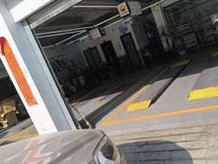 -昆仑润滑汽车服务中心(世纪金源旗舰店)