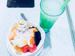 雪糕幻彩明珠-松记糖水店(铜锣湾分店)