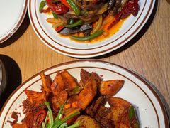 -纳鲁孜·新疆特色餐厅(上海悦荟广场店)