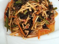 -溢心园香河肉饼总店