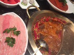 -潮火锅·麻辣牛肉火锅(观音桥方圆·LIVE店)