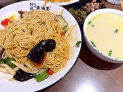 -阿达师傅鱼汤面