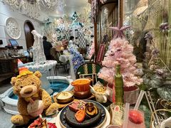 -秘密旅行Bonjour(黑金冠 江南西店)