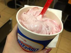 -DQ·蛋糕·冰淇淋(新玛特分店)