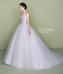 -洋洋婚纱品牌集合店