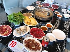 -一鼎牛鲜活牛肉城(晋江海峡国际食品城店)