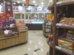 -华联超市(隆昌路店)